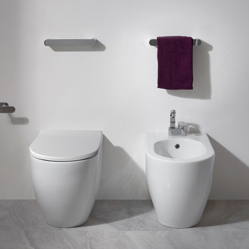 Immagine di Flaminia LINK PLUS vaso back to wall con sistema goclean®, con scarico S/P ed erogatore bidet finitura cromo, senza sedile, colore bianco finitura lucido LK117RGE
