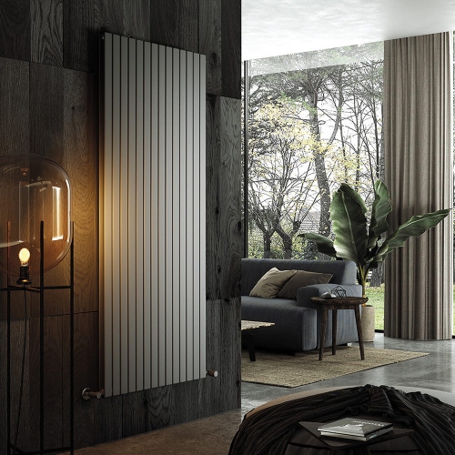 Immagine di Irsap PIANO 2 VERTICALE Radiatore 16 elementi L.90,4 P.4,6 H.182 cm, colore grigio titanio metallizzato finitura lucido Cod.L3 PI2182016L3IR01A01
