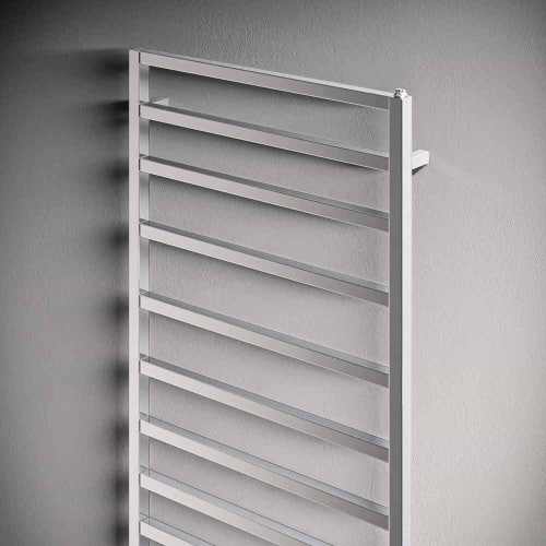 Immagine di Irsap TOLE' scaldasalviette, per riscaldamento tradizionale, 11 tubi, H.84,2 L.48,1 P.4,74 cm, finitura cromo Cod.50 TCP048B50IR01NNN01