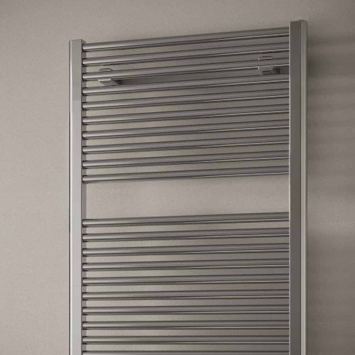 Immagine di Irsap NOVO CROMATO ELETTRICO scaldasalviette 36 tubi H.152 L.60 P.3 cm con modulo bluetooth integrato, finitura cromo Cod.50 NLL060Y50IR01NNN