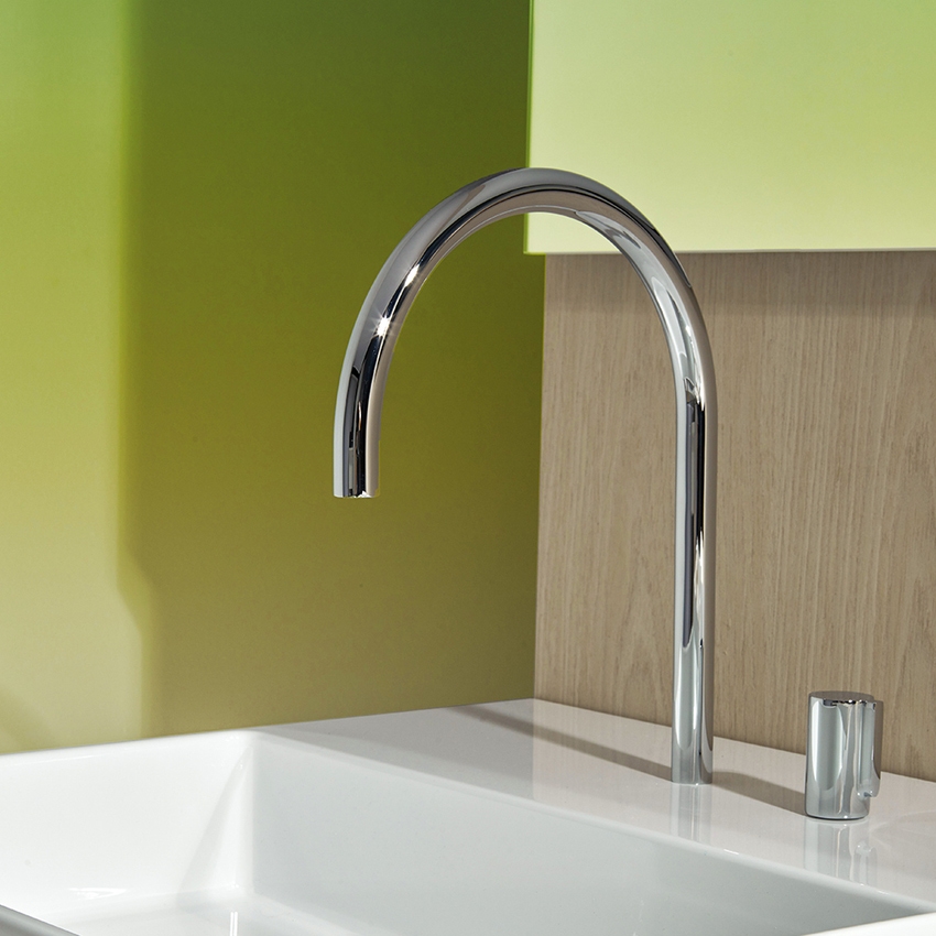 Immagine di Ideal Standard SOLOS miscelatore lavabo H.30 cm rotondo, sequenziale, a due fori, con bocca orientabile, senza scarico, finitura cromo A7830AA