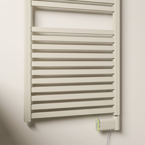 Immagine di Irsap QUADRE' ELETTRICO scaldasalviette 36 tubi, 3 intervalli, H.181,8 L.53 P.4,2 cm, con regolatore per il controllo della temperatura interna del fluido, colore bianco standard finitura lucido Cod.01 QSE053K01IR01NNN01