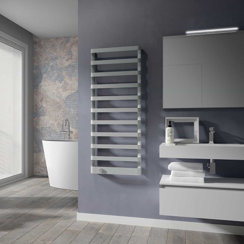 Immagine di Irsap STEP_E radiatore elettrico 7 elementi H.77,5 L.50 P.10,7 cm, finitura cromo SEP050T50IR01NNN03