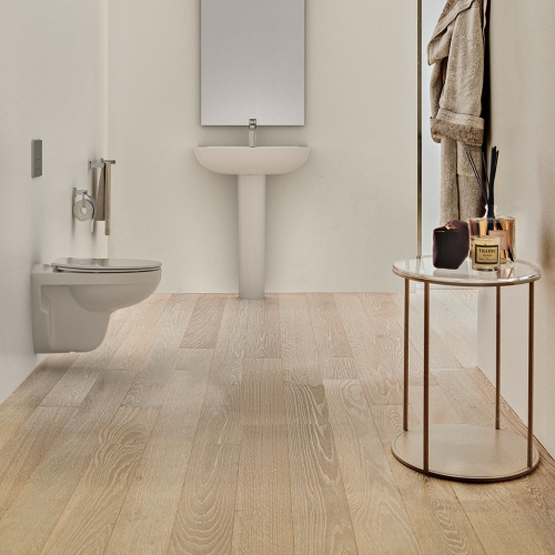 Immagine di Ideal Standard EUROVIT vaso sospeso, senza sedile, colore bianco finitura lucido V390601