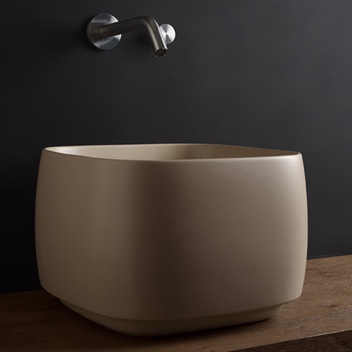 Immagine di Flaminia FLAG DEEP lavabo da appoggio L.40 P.40 cm, senza foro per rubinetteria e senza troppopieno, colore argilla finitura opaco FG40H28ARG