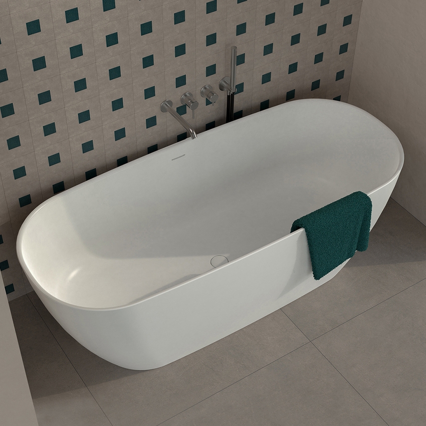 Immagine di Flaminia PLAY vasca freestanding L.170 cm, tappo piletta incluso in tinta con la vasca, con troppopieno, colore bianco finitura lucido PY170VB