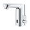 Immagine di Grohe EUROSMART COSMOPOLITAN E miscelatore elettronico H.13 cm per lavabo, senza scarico, con comando ad infrarossi e limitatore di temperatura regolabile, finitura cromo 36327002