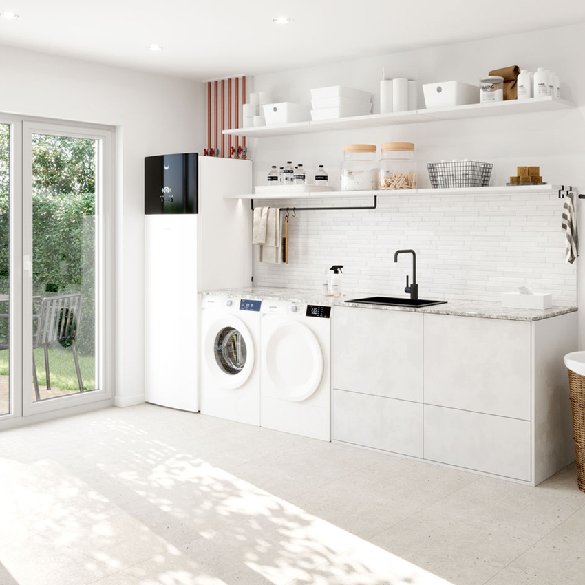 Immagine di Daikin MULTI+ sistema per raffrescamento, riscaldamento a acqua calda sanitaria, serbatoio acqua da 180 L a pavimento | unità esterna 6.8 kW CKHWS180BV3+5MWXM68A9