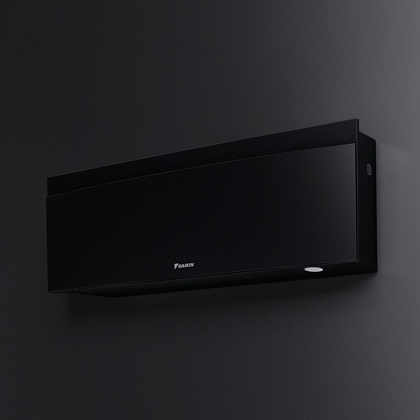 Immagine di Daikin EMURA Climatizzatore a parete monosplit inverter Wi-Fi, black | unità esterna 4.2 kW unità interna 15000 BTU SB.FTXJ42AB9/RXJA