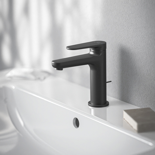 Immagine di Ideal Standard CERAFINE O miscelatore monocomando H.15 cm per lavabo, con asta di comando e scarico piletta da 1-1/4", colore nero finitura opaco BD908XG