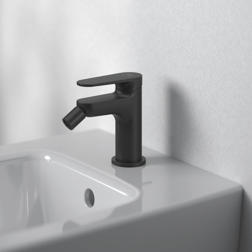 Immagine di Ideal Standard CERAFINE O miscelatore monocomando P.13 cm per bidet, scarico piletta Click-Clack, colore nero finitura opaco BD910XG