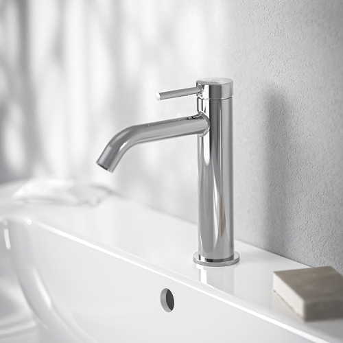 Immagine di Ideal Standard CERALINE miscelatore monocomando H.19 cm per lavabo, senza asta di comando e scarico piletta, con sistema BlueStart, finitura cromo BD760AA