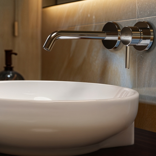 Immagine di Ideal Standard CERALINE bocca di erogazione P.19 cm, per vasca, finitura cromo BD973AA