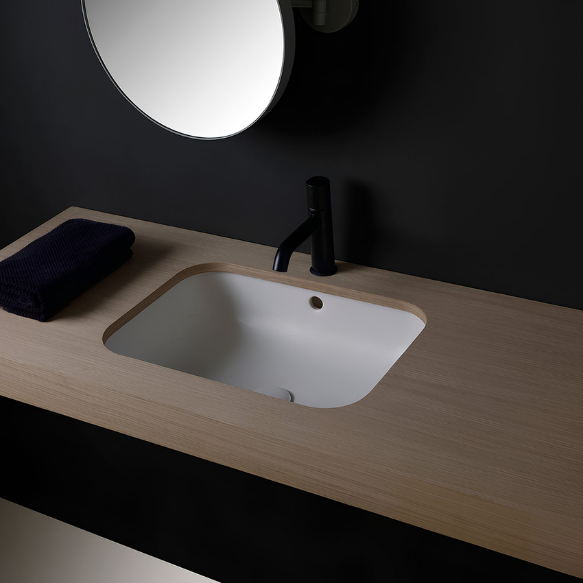 Immagine di Cielo ENJOY lavabo sottopiano rettangolare L.53 cm, senza foro per rubinetteria, con troppopieno, colore bianco finitura lucido EJLASPR