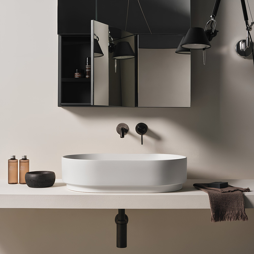 Immagine di Cielo MARE lavabo da appoggio ovale L.60 cm, senza foro per rubinetteria e senza troppopieno, colore bianco finitura lucido MRLAO