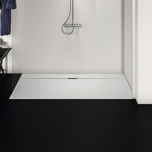 Immagine di Ideal Standard ULTRA FLAT S I.LIFE piatto doccia rettangolare L.180 P.80 cm, antiscivolo e con scarico nascosto sul lato lungo, in IdealSolid+, effetto pietra, colore bianco finitura opaco T5236FR