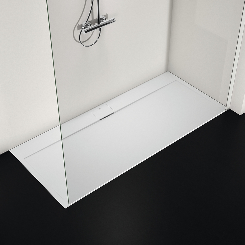 Immagine di Ideal Standard ULTRA FLAT S I.LIFE piatto doccia rettangolare L.180 P.80 cm, antiscivolo e con scarico nascosto sul lato lungo, in IdealSolid+, effetto pietra, colore bianco finitura opaco T5236FR