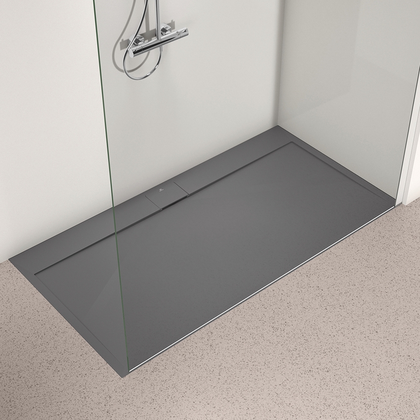 Immagine di Ideal Standard ULTRA FLAT S I.LIFE piatto doccia rettangolare L.170 P.90 cm, antiscivolo e con scarico nascosto sul lato lungo, in IdealSolid+, effetto pietra, colore grigio cemento finitura opaco T5239FS