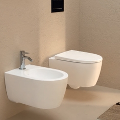 Immagine di Geberit ICON set sanitari sospesi, vaso RIMFREE, con sedile a chiusura ammortizzata, bidet monoforo con troppopieno, colore bianco finitura lucido 501.663.00.1-501.898.00.1