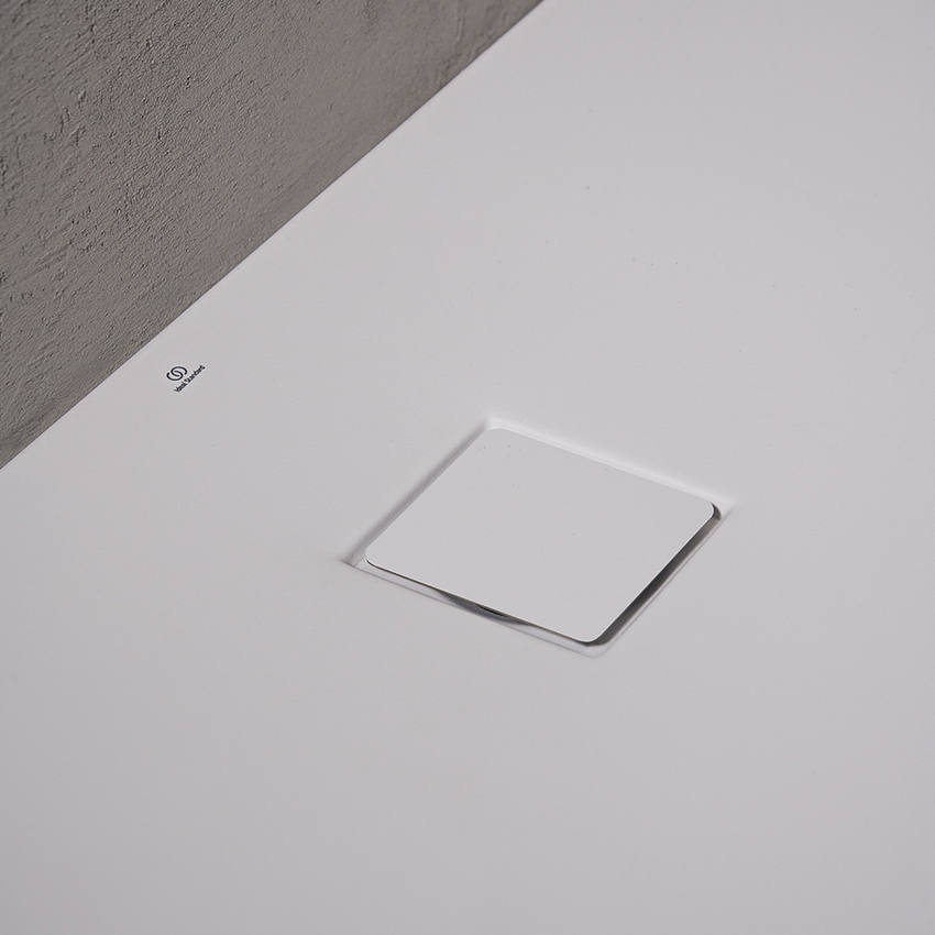 Immagine di Ideal Standard ULTRA FLAT EVO piatto doccia rettangolare L.120 P.90 cm, installazione sopra pavimento o filo pavimento, in StoneTech, antiscivolo, con scarico sul lato corto, colore bianco seta finitura opaco T5438FO