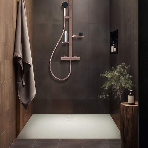 Immagine di Ideal Standard ULTRA FLAT EVO piatto doccia rettangolare L.140 P.100 cm, installazione sopra pavimento o filo pavimento, in StoneTech, antiscivolo, con scarico sul lato lungo, colore bianco seta finitura opaco T5532FO