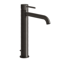 Immagine di Gessi 316 TRAME miscelatore lavabo P.20 cm, con scarico e flessibili di collegamento, finitura black metal brushed PVD 54303#707