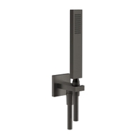 Immagine di Gessi RETTANGOLO SHOWER set doccia con presa acqua, doccetta anticalcare e flessibile 150 cm, finitura black metal brushed PVD 20123#707