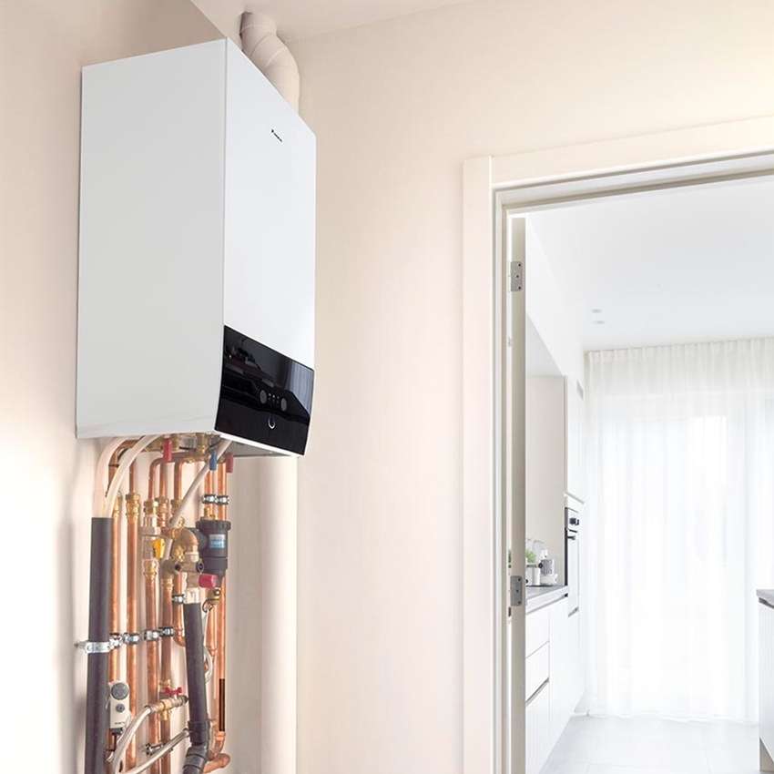 Immagine di Daikin ALTHERMA 3 H HT W BI-BLOC pompa di calore monofase per riscaldamento e raffrescamento | unità esterna 14 kW e unità interna murale EPRA14DV37+ETBX16E6V7