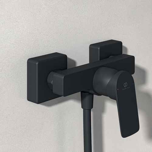 Immagine di Ideal Standard CERALIFE C miscelatore esterno per doccia, senza componenti doccia, colore nero finitura opaco BE066XG