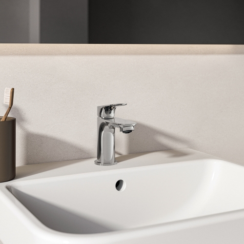 Immagine di Ideal Standard CERALIFE O miscelatore monocomando H.13 cm per lavabo, con asta di comando e scarico piletta da 1-1/4", finitura cromo BE110AA