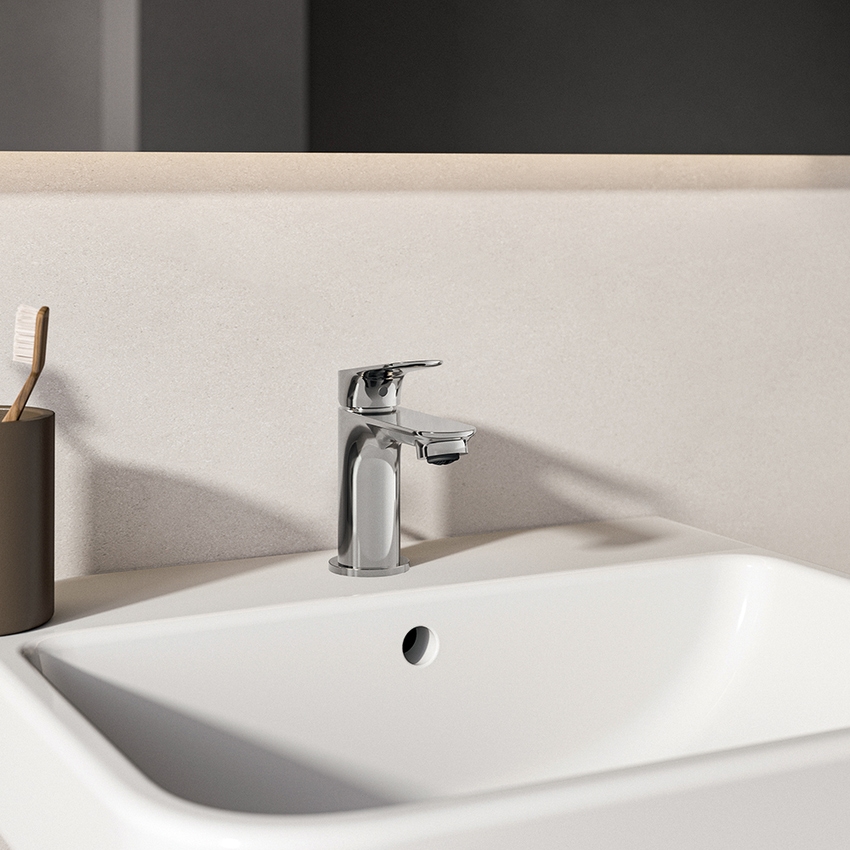 Immagine di Ideal Standard CERALIFE O miscelatore monocomando H.13 cm per lavabo, con asta di comando e scarico piletta da 1-1/4", finitura cromo BE110AA