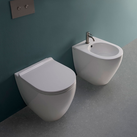 Immagine di Flaminia LINK51 set sanitari back to wall, vaso con scarico S/P, sistema gosilent® e coprivaso slim con discesa rallentata, bidet monoforo con troppopieno, colore bianco finitura lucido LK119G+LK219+LKCW09