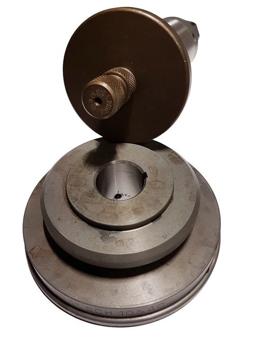 Immagine di Ridgid Set di rulli da 1 ¼" a 1 ½" Sch. 10/40, la cassetta di trasporto include l'albero motore, il bullone e gli attrezzi 48407