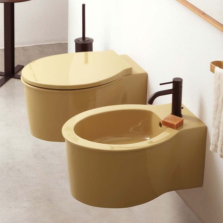 Immagine di Cielo I CATINI set sanitari sospesi, vaso senza brida con sedile frizionato e bidet monoforo, colore anemone finitura lucido CAVSKAM+CPVCATFAM+CABSAM