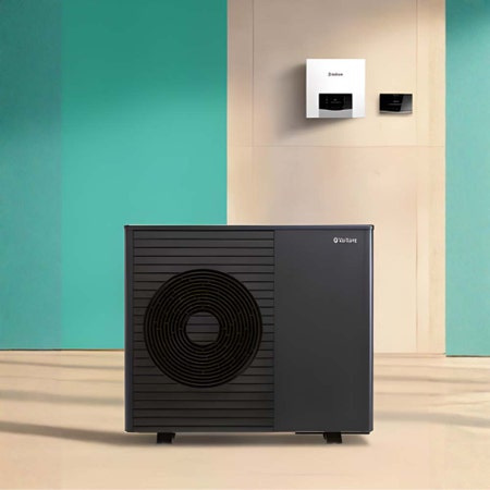 Immagine di Vaillant Kit aroTHERM PLUS 8.1 R290 Pompa di calore aria/acqua monoblocco monofase, 8 kW, 230V + Interfaccia 8000051025