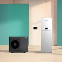 Immagine di Vaillant Kit aroTHERM plus 8.1 Pompa di calore aria/acqua monoblocco monofase 6 kW, 230 V + uniTOWER plus Modulo a basamento con bollitore integrato da 190 L. 8000050994