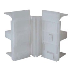 Immagine di Tecnosystemi GFPIR graffa di fissaggio per angolo interno 24100120