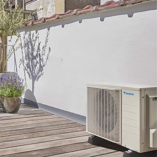 Immagine di Daikin FNA-A9 Pavimento da incasso Climatizzatore monosplit inverter | unità esterna 5 kW unità interna 18000 BTU RXM50A8+FNA50A9