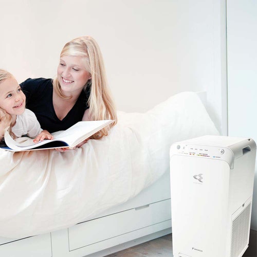 Immagine di Daikin Purificatore d'aria fotocatalitico bianco con tecnologia Streamer MC55W