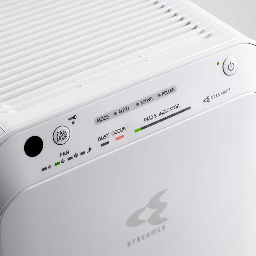 Immagine di Daikin Purificatore d'aria fotocatalitico bianco con tecnologia Streamer MC55W
