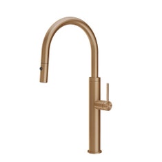 Immagine di Gessi 316 miscelatore monocomando H.47 cm, con bocca girevole e doccetta estraibile doppio getto, finitura warm bronze brushed PVD 60022#726