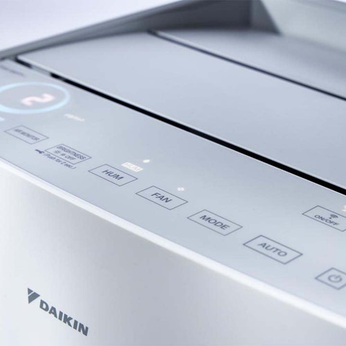 Immagine di Daikin Purificatore d'aria con Wi-Fi integrato, tecnologia streamer e funzione umidificazione, colore bianco MCK70ZW