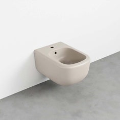 Immagine di Cielo ERA bidet sospeso monoforo, con troppopieno, completo di fissaggio, colore avena finitura lucido ERBSAV