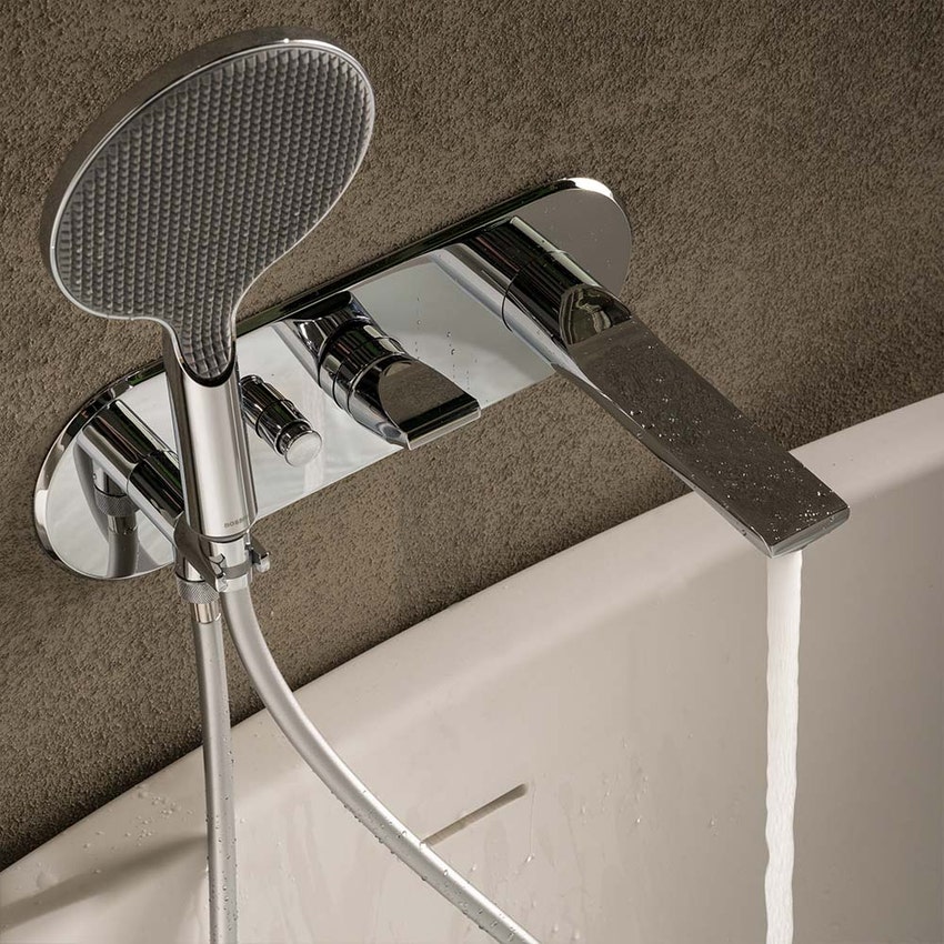 Immagine di Bossini APICE parte esterna miscelatore per vasca, con deviatore a 2 vie, con doccetta, supporto doccetta, presa acqua e flessibile 150 cm, senza corpo incasso, finitura cromo Z00557000030005