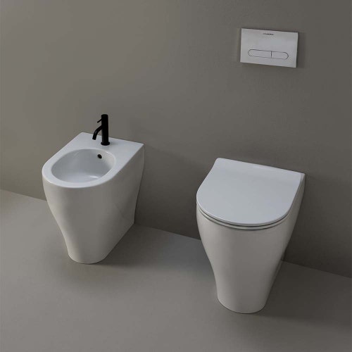 Immagine di Flaminia APPSOLUTION bidet back to wall monoforo, con troppopieno, colore bianco finitura lucido AP214