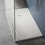 Immagine di Hatria LIF H3 EVO piatto doccia rettangolare in ceramica 120 x 70 cm con griglia bianca, colore bianco finitura lucido 00Y9BF01