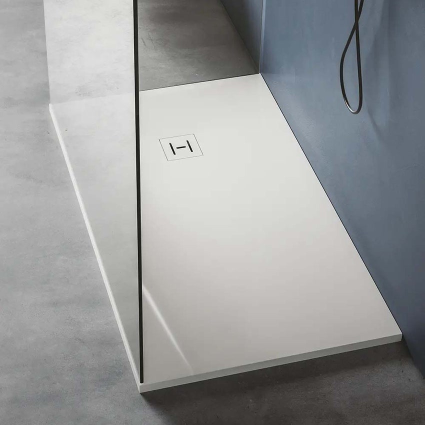 Immagine di Hatria LIF H3 EVO piatto doccia rettangolare in ceramica 120 x 70 cm con griglia bianca, colore bianco finitura lucido 00Y9BF01