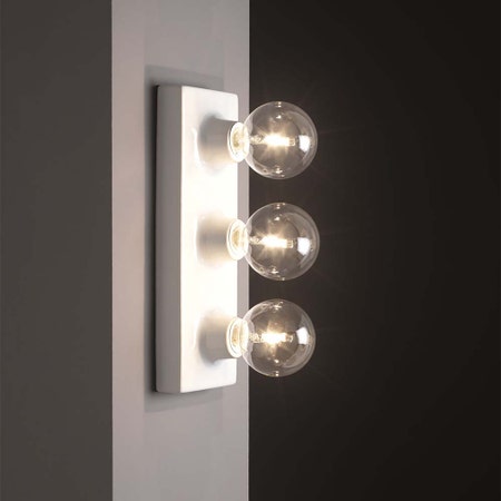 Immagine di Flaminia MAKE-UP portalampada da parete o soffitto in ceramica a 3 luci, colore bianco finitura lucido MKLP