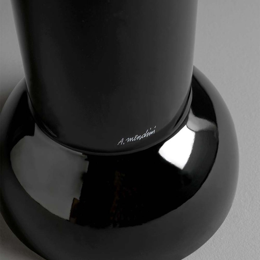 Immagine di Flaminia ROCCHETTO sgabello/tavolino in ceramica Ø 30 cm, colore nero finitura lucido RCTNER