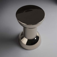 Immagine di Flaminia ROCCHETTO sgabello/tavolino in ceramica Ø 30 cm, finitura metal platino RCTPLA